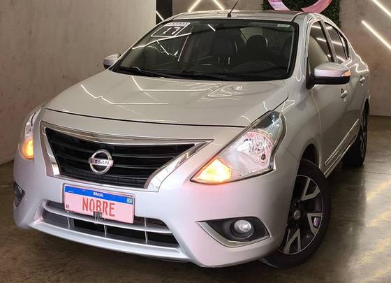 NISSAN VERSA 1.6 16V FLEXSTART UNIQUE 4P XTRONIC
